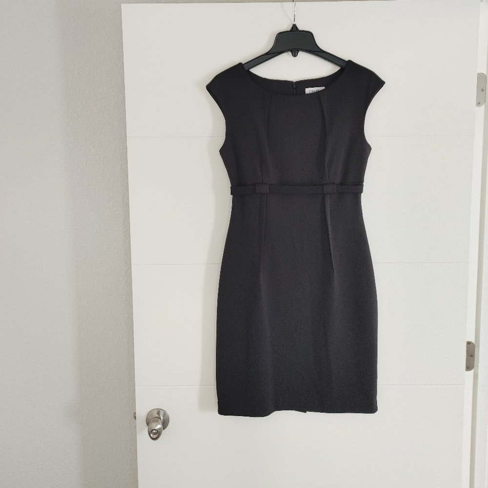 Women's Calvin Klein Sleeveless Dress - Size 4 - Color Black